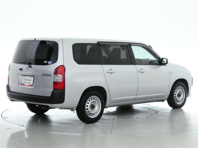 Toyota Succeed Van 6