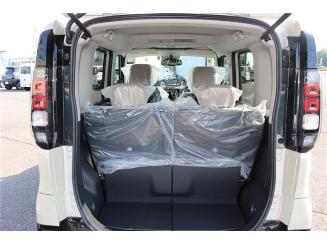 Mitsubishi Delica Mini 12