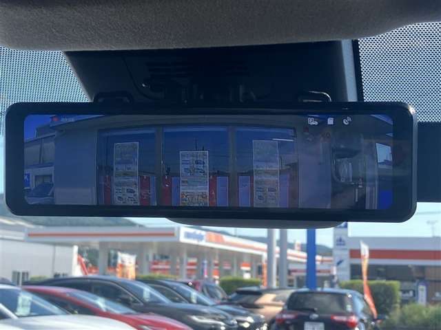 Toyota Sienta 6
