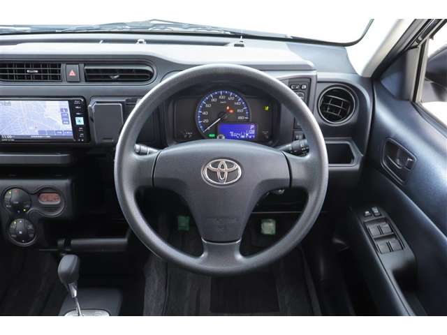 Toyota Probox Van 11
