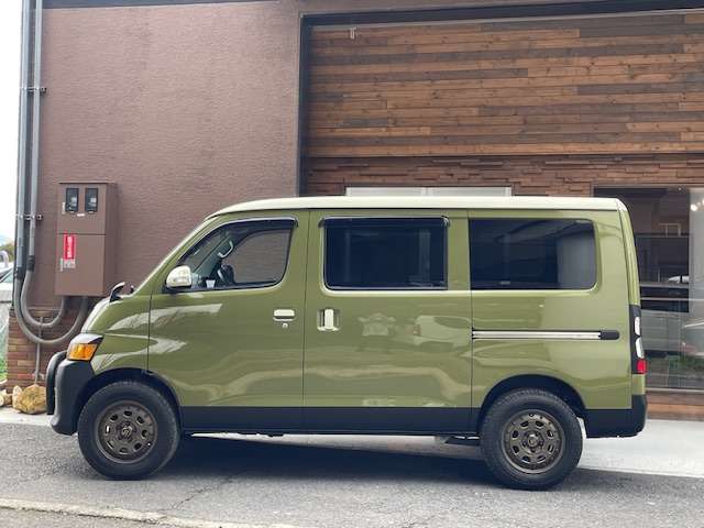 Toyota Town Ace Van 3