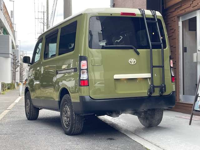 Toyota Town Ace Van 6