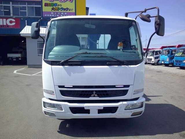 Mitsubishi Fuso Fighter 2