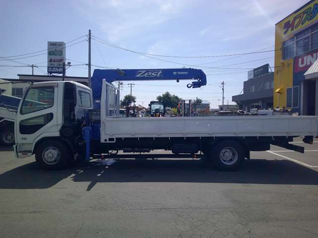Mitsubishi Fuso Fighter 4