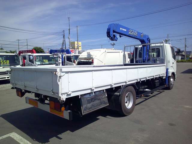 Mitsubishi Fuso Fighter 7