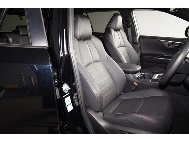Toyota RAV4 PHV 4