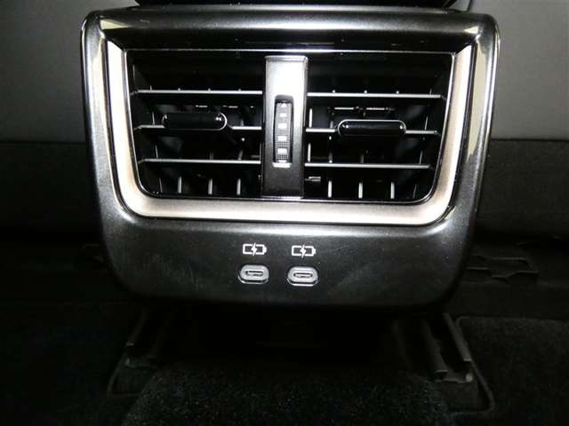 Toyota Crown Sport 11