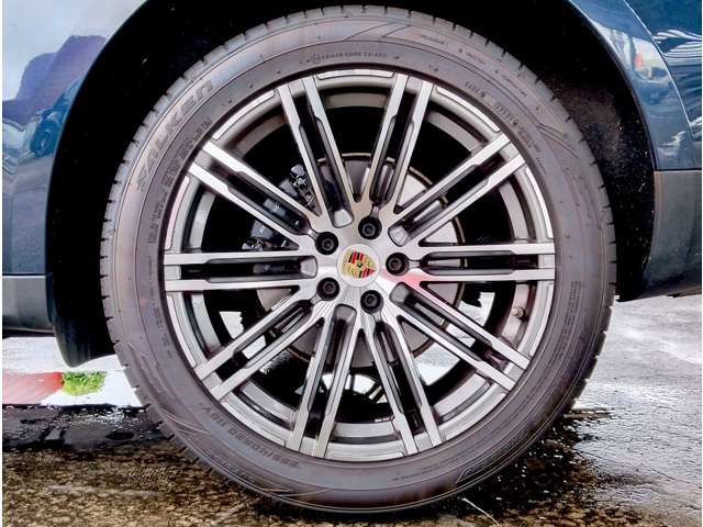 Porsche Macan 6
