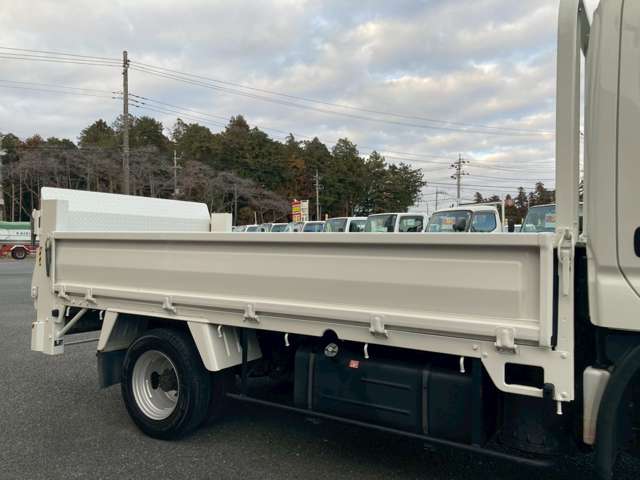 Toyota Toyoace 11