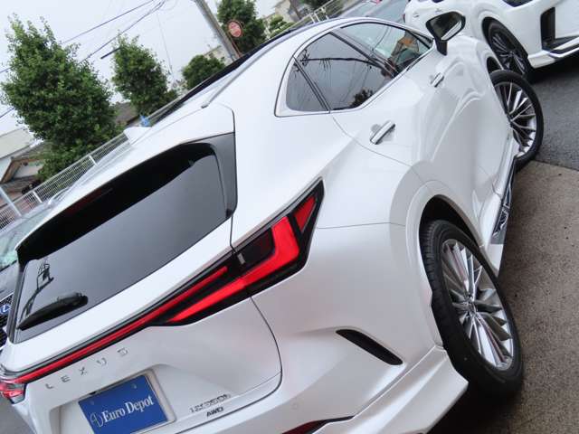 Lexus NX 7