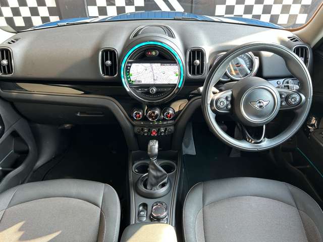 MINI Crossover 2