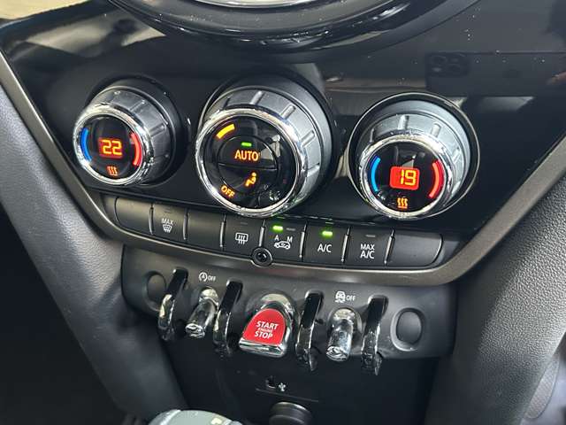 MINI Crossover 10
