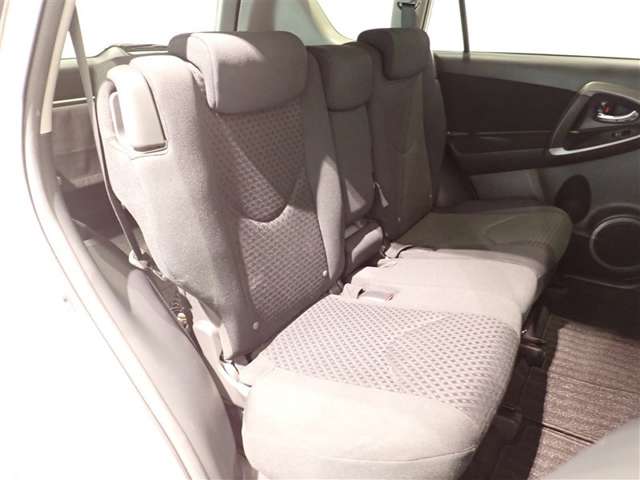 Toyota Vanguard 9
