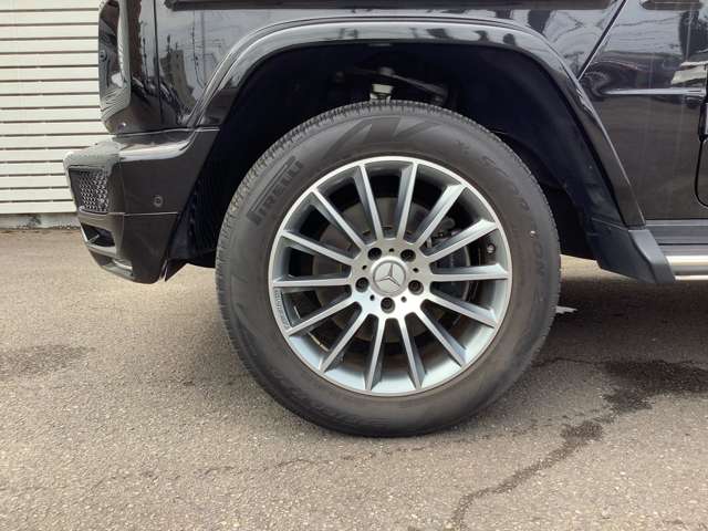 Mercedes-Benz G-Class 7