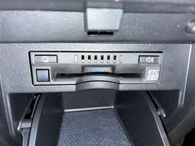 Toyota Alphard 8