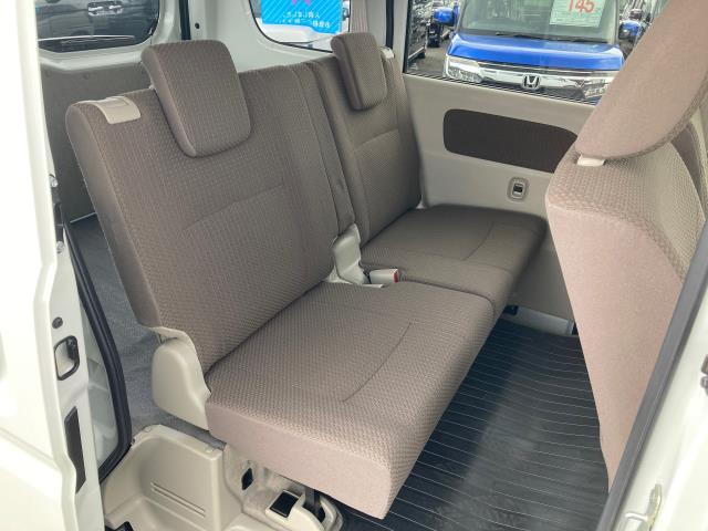 Suzuki Every 12