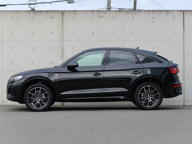 Audi Q5 Sportback 4