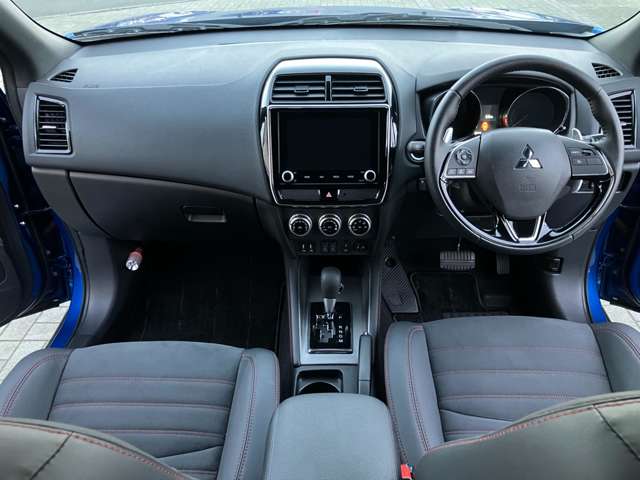 Mitsubishi RVR 6