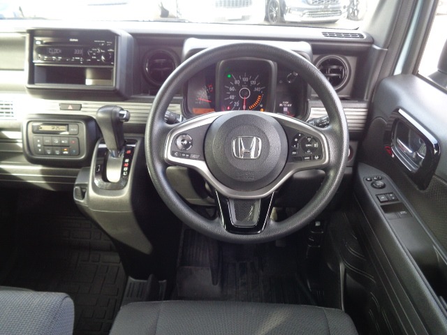 Honda N-VAN 11