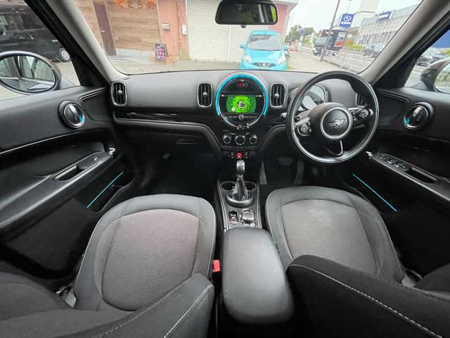 MINI Crossover 4