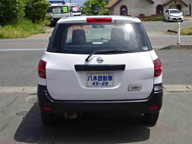 Nissan AD 3