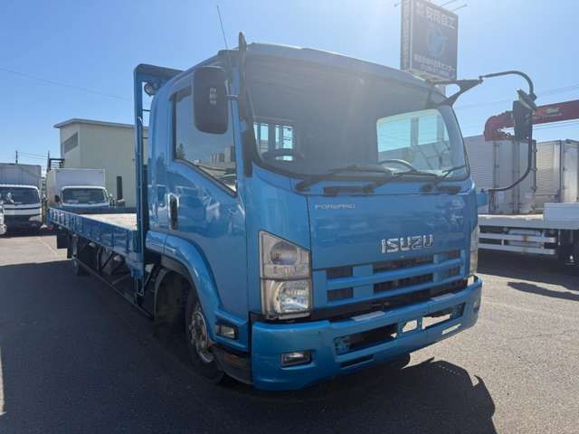 Isuzu Forward 2