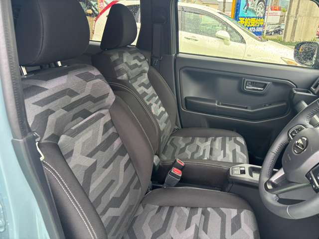 Daihatsu Taft 2