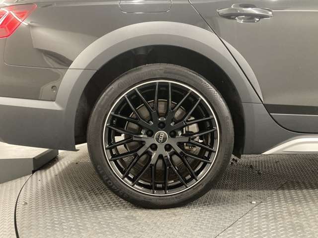 Audi A4 Allroad Quattro 11
