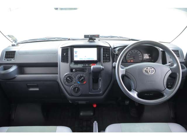 Toyota Town Ace Van 7