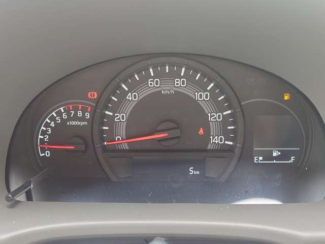 Suzuki Every 12