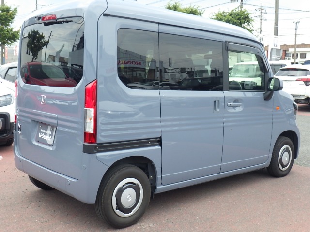 Honda N-VAN 9