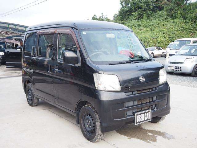 Daihatsu Hijet Cargo 2