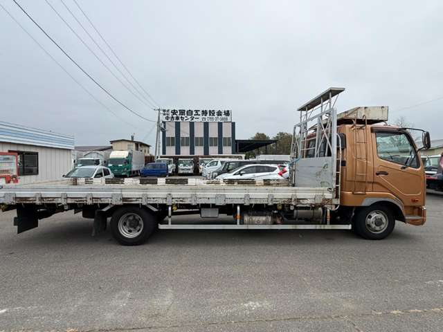 Mitsubishi Fuso Fighter 9