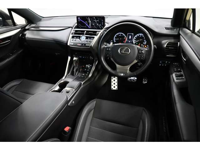 Lexus NX 9