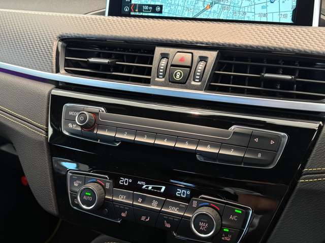 BMW X2 12