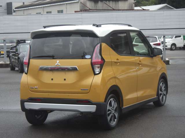 Mitsubishi eK X 2