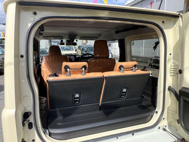 Suzuki Jimny 12