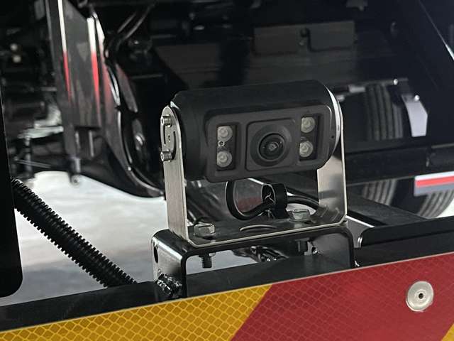 Mitsubishi Fuso Canter 12
