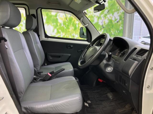 Toyota Town Ace Van 9