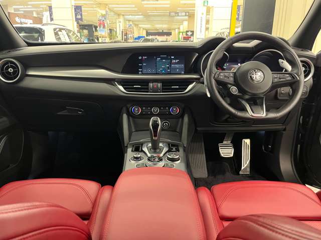 Alfa Romeo Stelvio 3