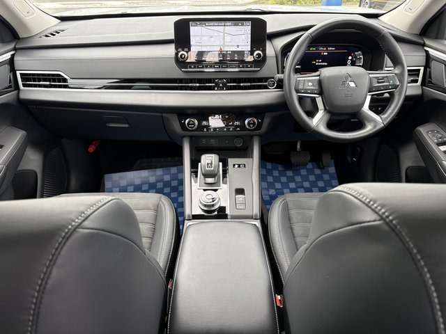 Mitsubishi Outlander 9