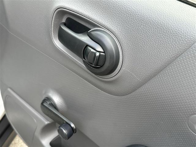 Nissan NV150 AD 6