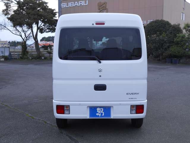 Suzuki Every 11