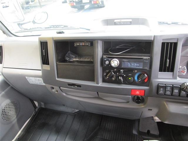 Isuzu Elf 11