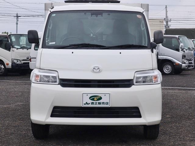 Mazda Bongo Truck 3