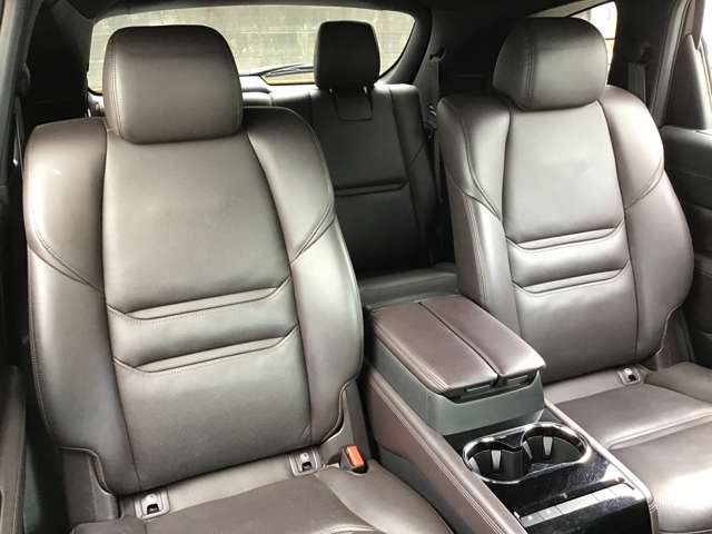 Mazda CX-8 10