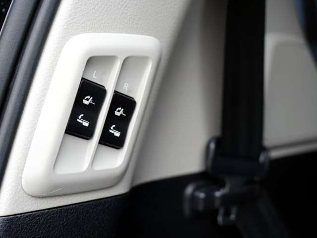 Toyota Land Cruiser Prado 12