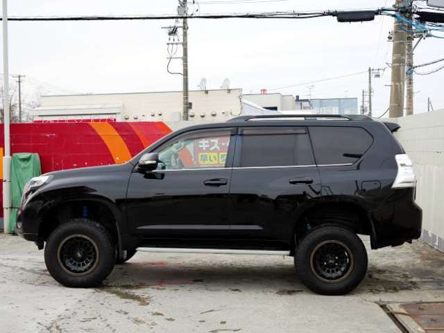 Toyota Land Cruiser Prado 5