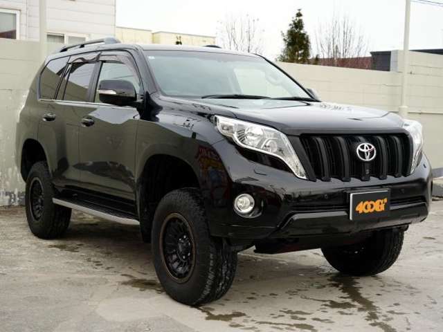 Toyota Land Cruiser Prado 6