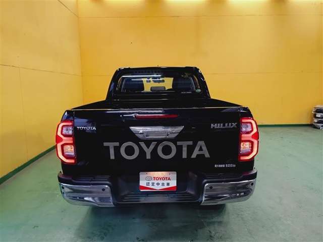 Toyota Hilux 7